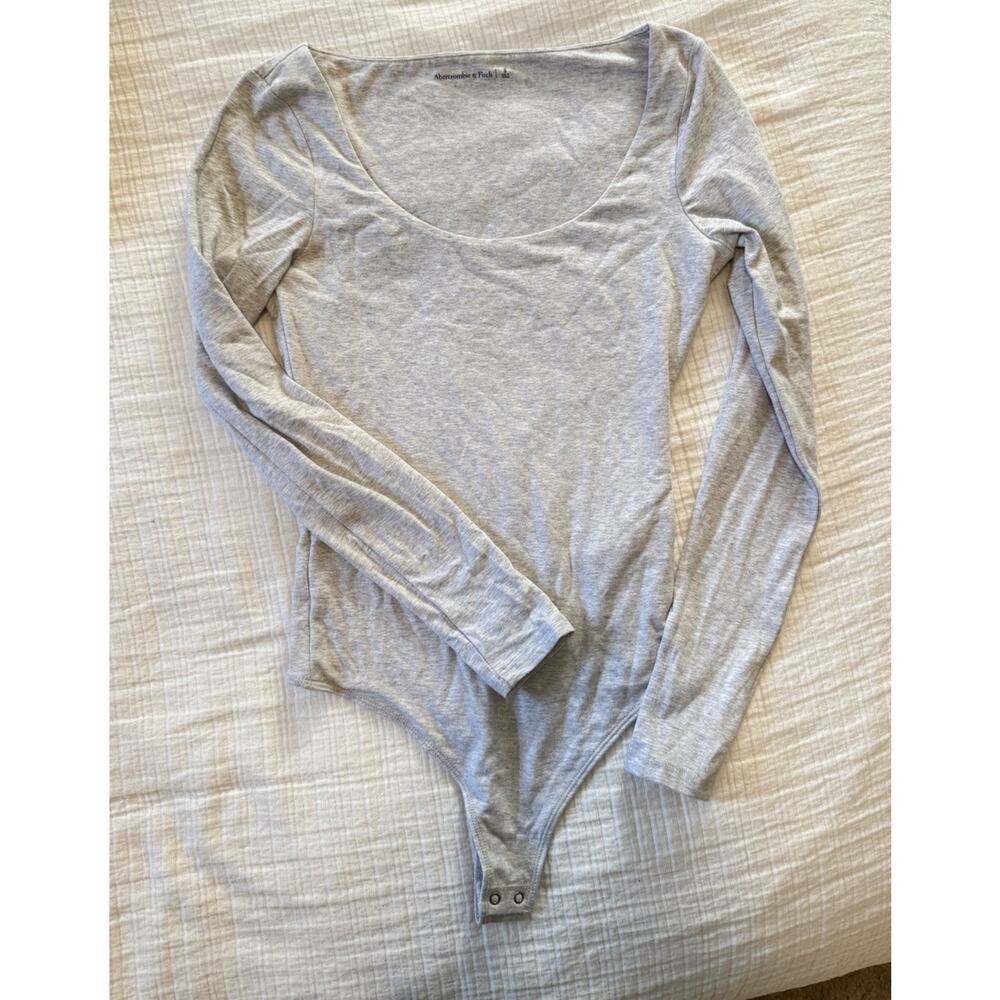 Abercrombie & Fitch Women Heather Gray scoop neck round neck Bodysuit S
